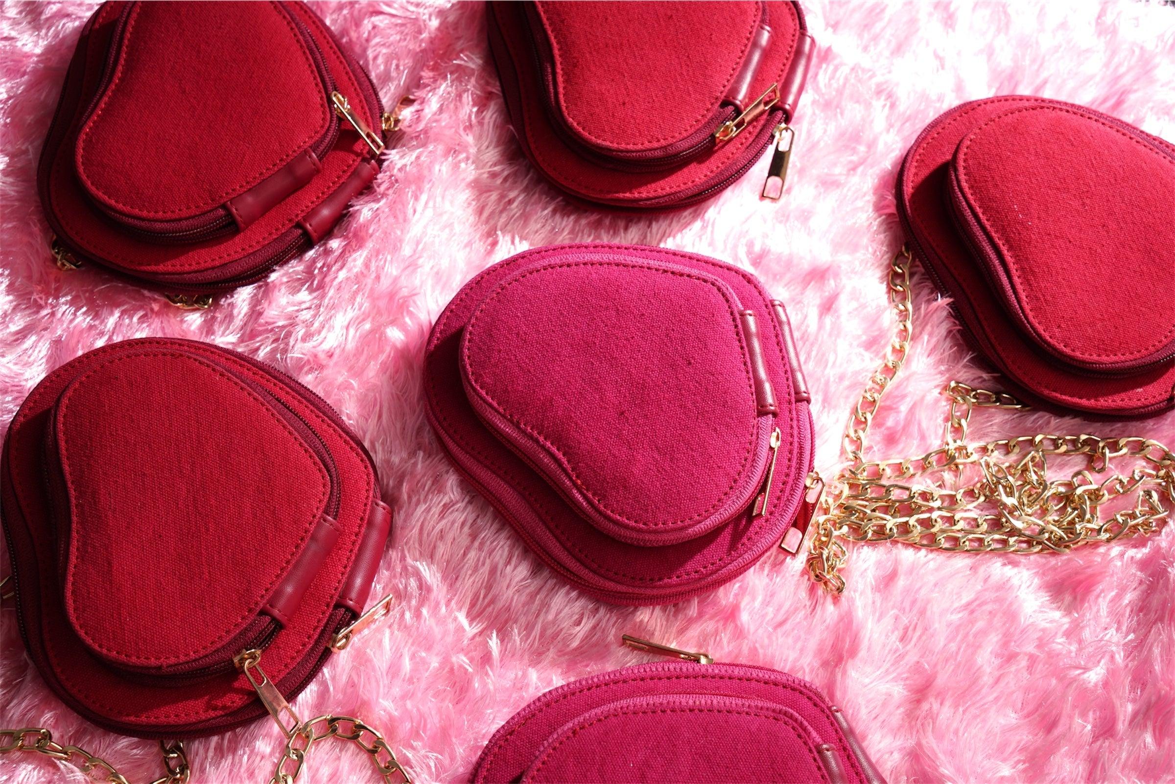 Mini Heart Sling - D'claire