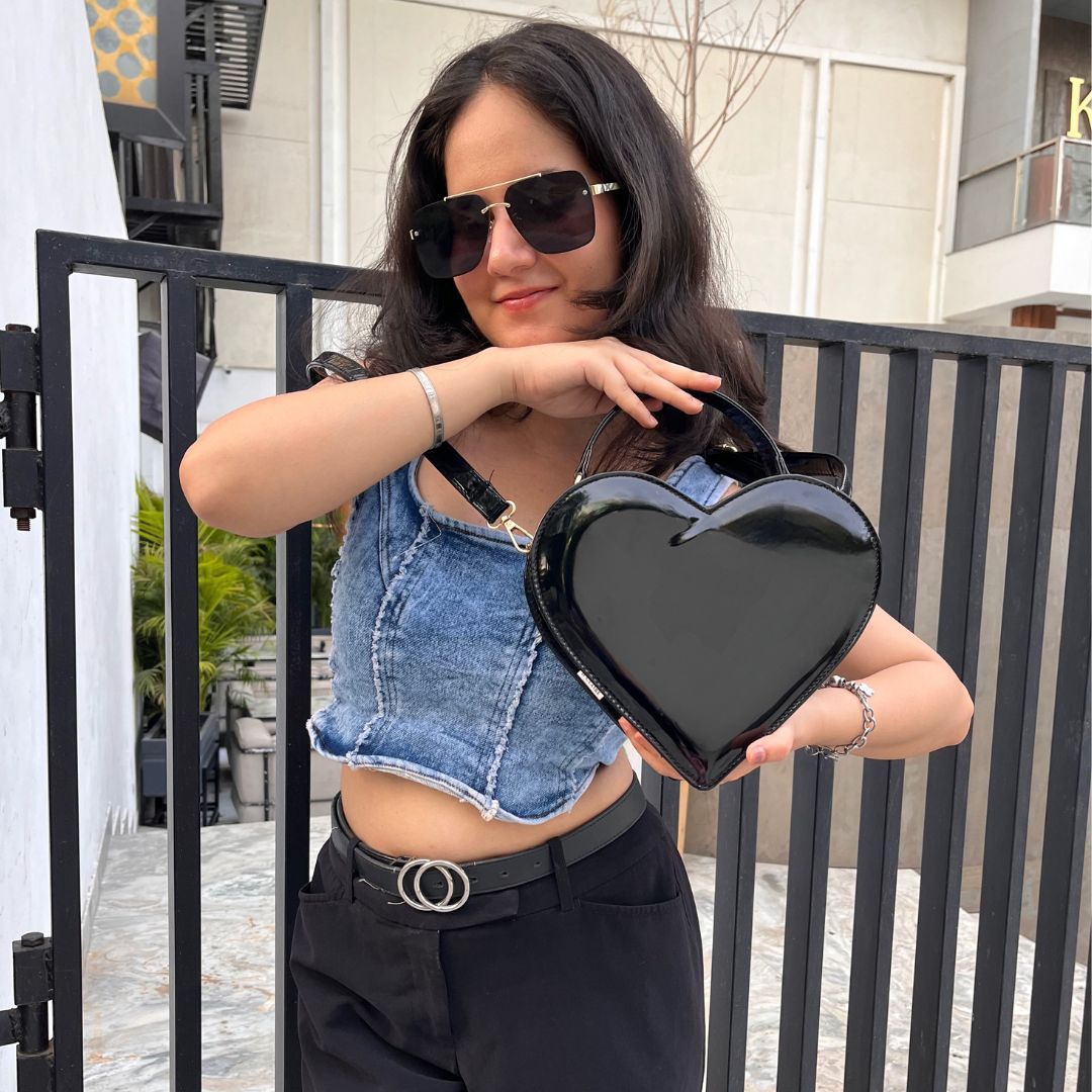 Adore Me Bag - Glossy Black