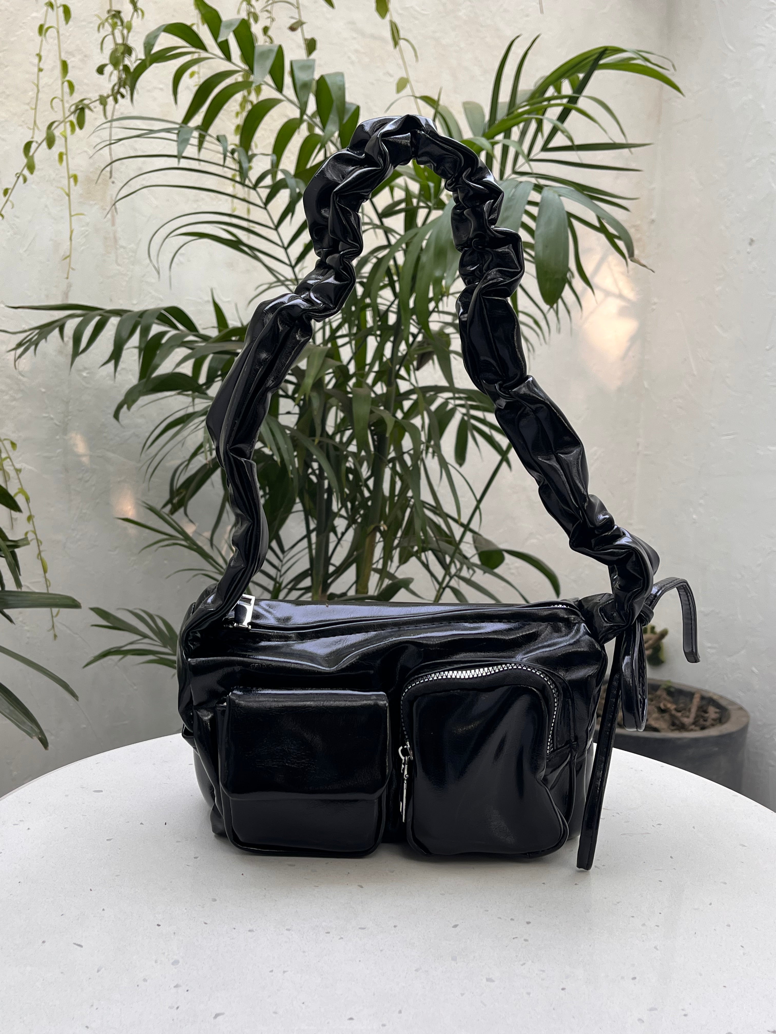 Celina shoulder bag - Cherry Red