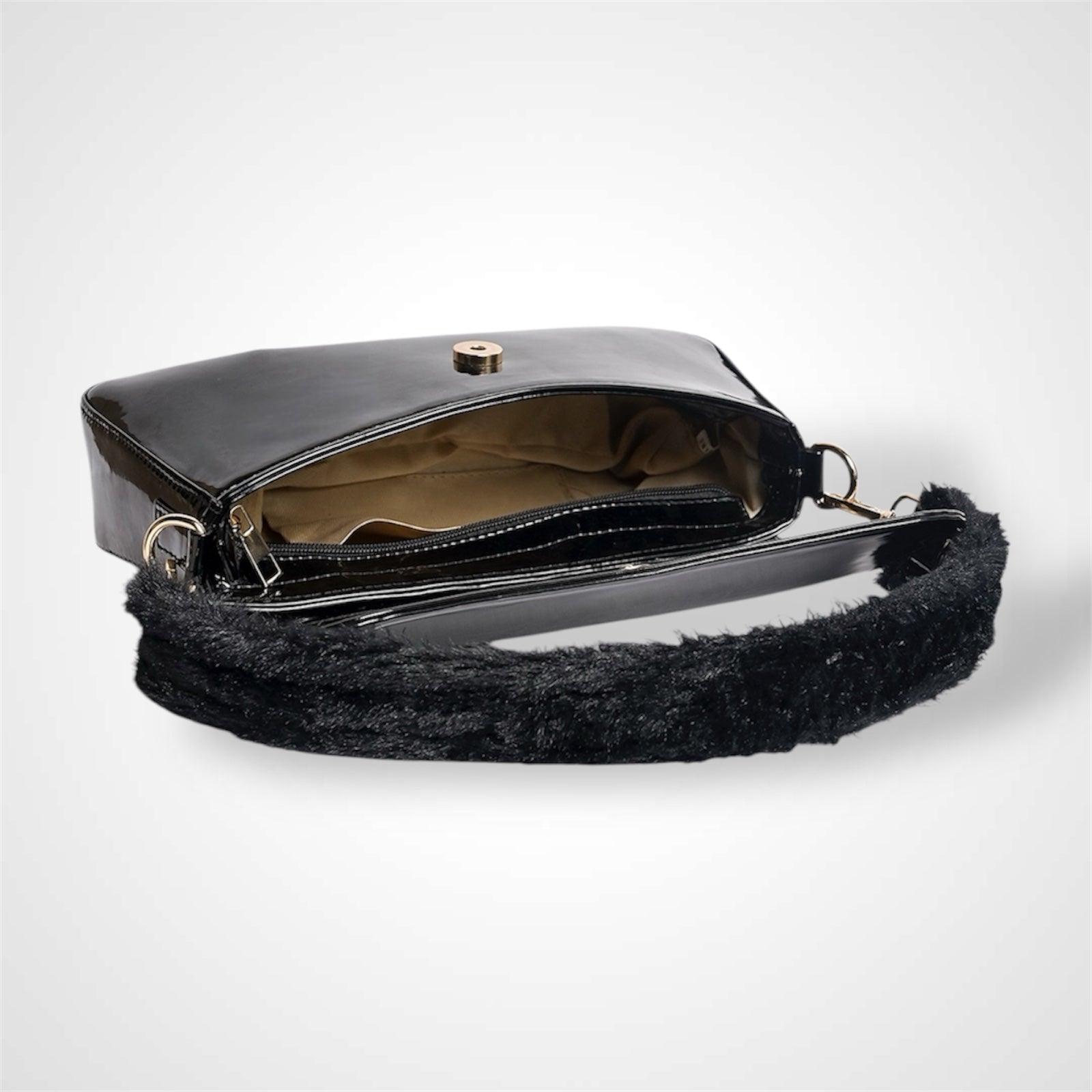 Not so Basic Baguette - Black - D'claire